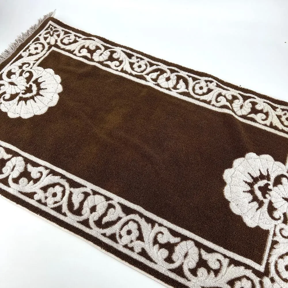 Vintage Sears Set of Two Brown Cream Sculpted Bath Towels 42 x 24